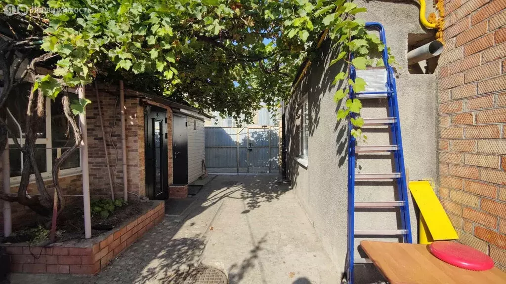 Дом в Ейск, Харьковская улица (24.3 м) - Фото 0