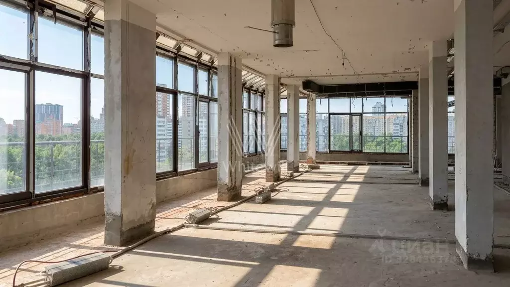 6-к кв. Москва Староволынская ул., 15к6 (693.0 м) - Фото 1