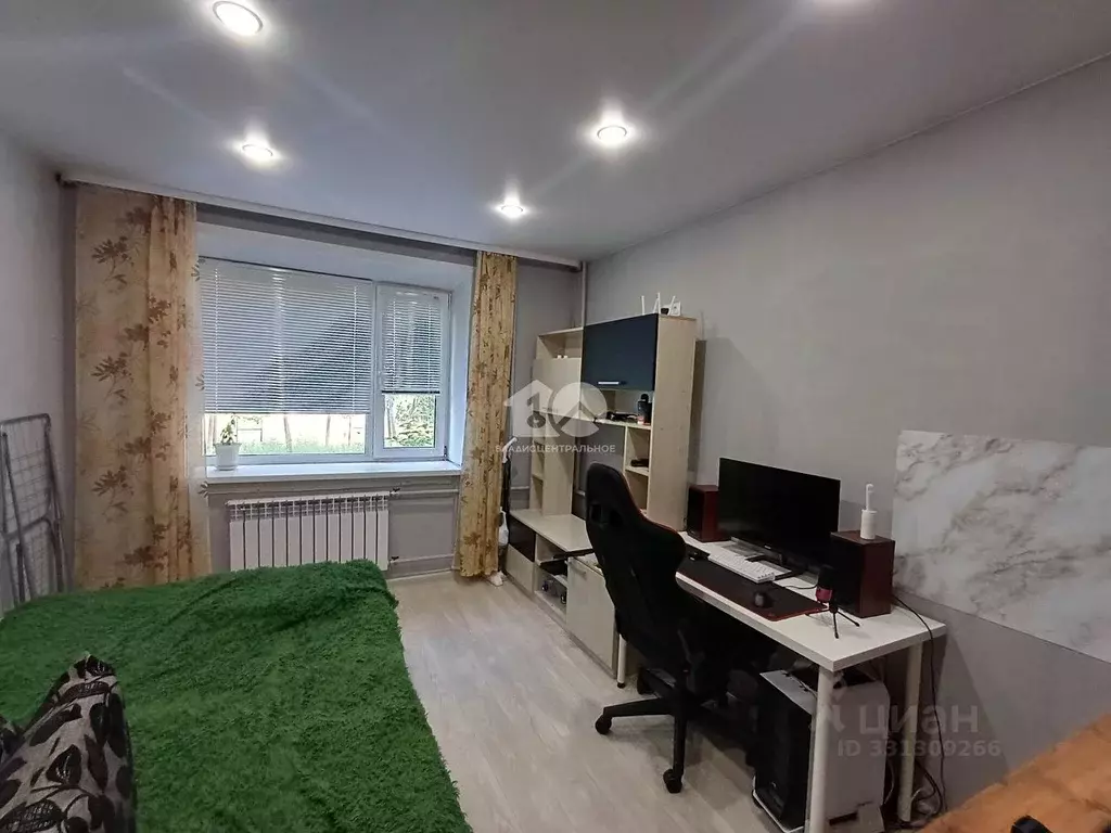 Комната Новосибирская область, Бердск Боровая ул., 102 (18.5 м) - Фото 1