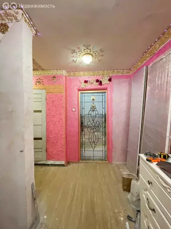 3-комнатная квартира: Новый Уренгой, район Северная Жилая Часть, ... - Фото 1