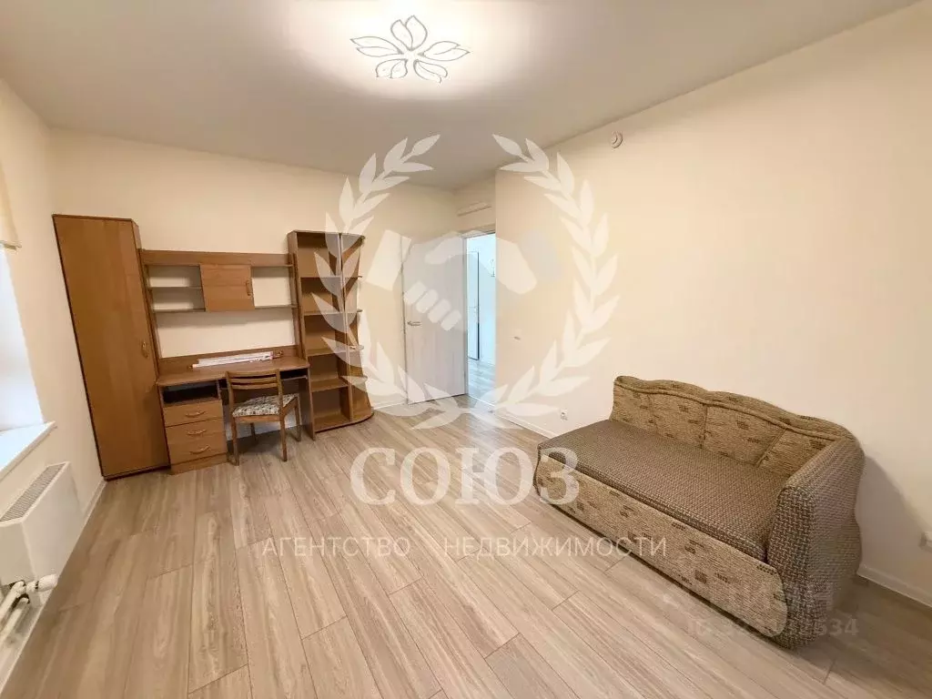 2-к кв. Калужская область, Калуга ул. 65 лет Победы, 4 (60.2 м) - Фото 2