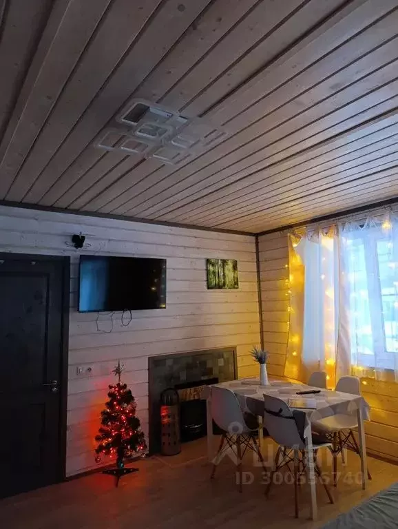 Дом в Карелия, Лахденпохский муниципальный округ, пос. Сорола ул. ... - Фото 2