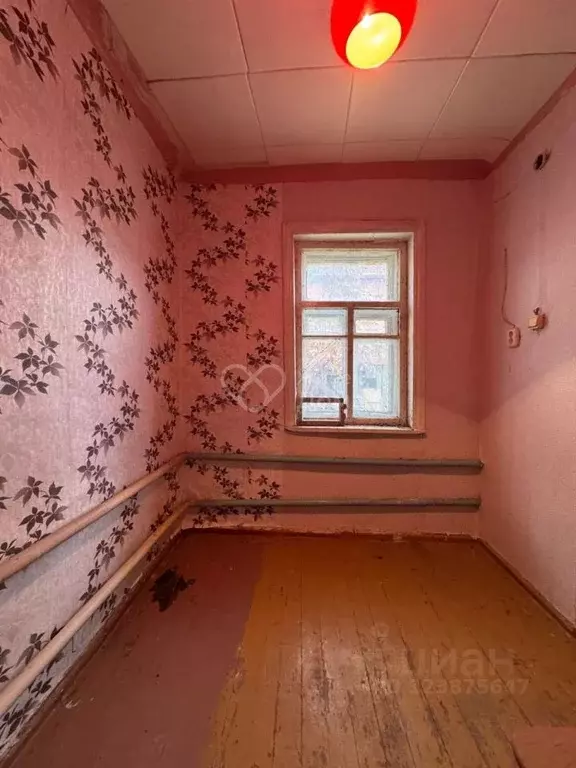 Дом в Волгоградская область, Волгоград Каспийская ул. (30 м) - Фото 1