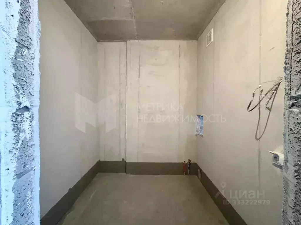 Студия Тюменская область, Тюмень Холодильная ул., 31к1 (32.17 м) - Фото 1