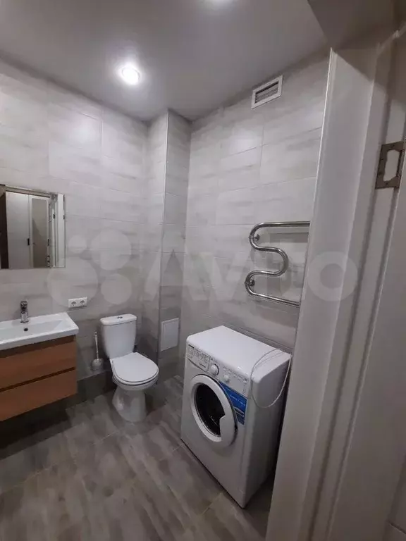 1-к. квартира, 38 м, 5/9 эт. - Фото 0
