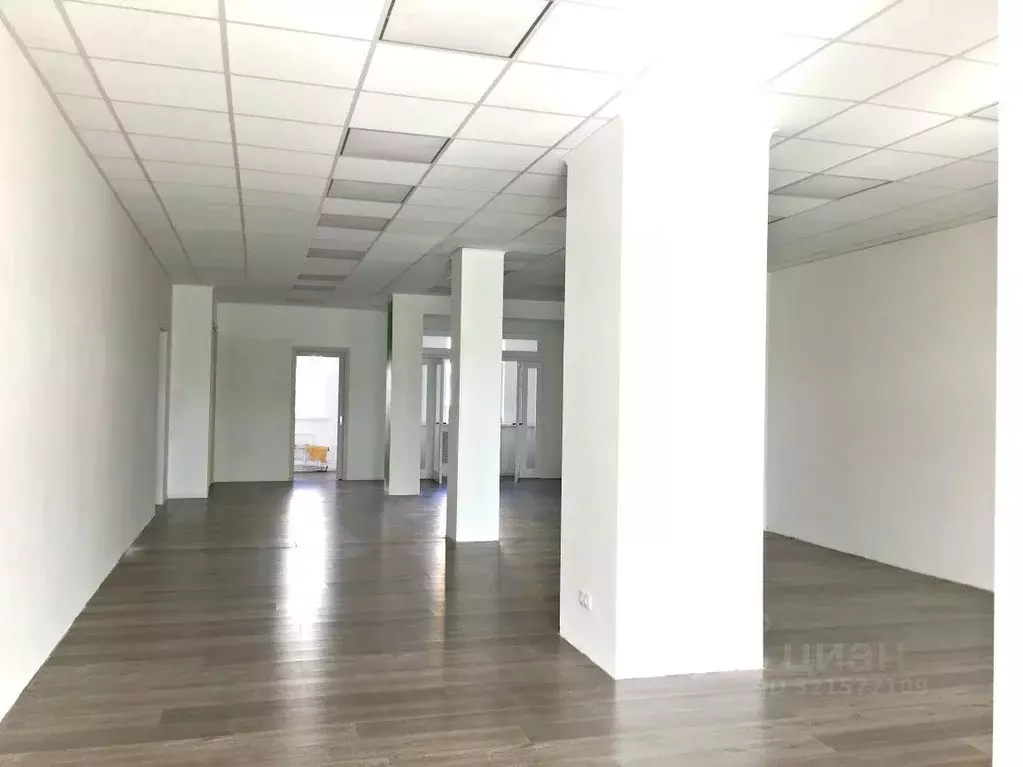 Торговая площадь в Санкт-Петербург просп. Маршала Жукова, 41 (89 м) - Фото 2