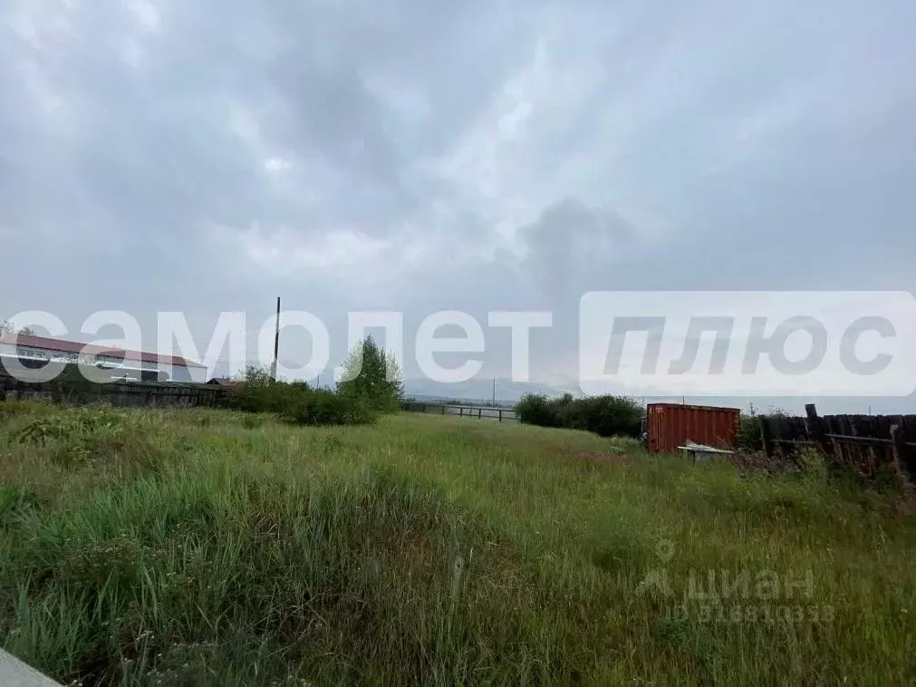 Участок в Саха (Якутия), Жатай городской округ, Жатай рп ул. Полевая ... - Фото 0