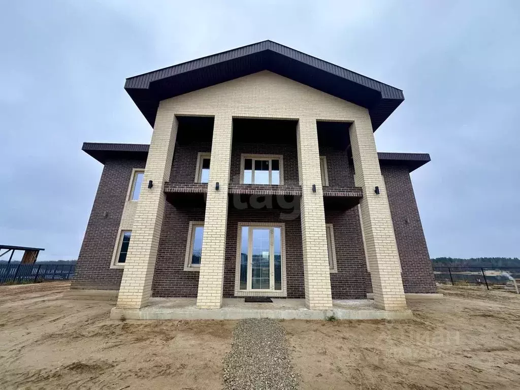 Дом в Коми, Сыктывкар городской округ, Краснозатонский пгт проезд ... - Фото 0