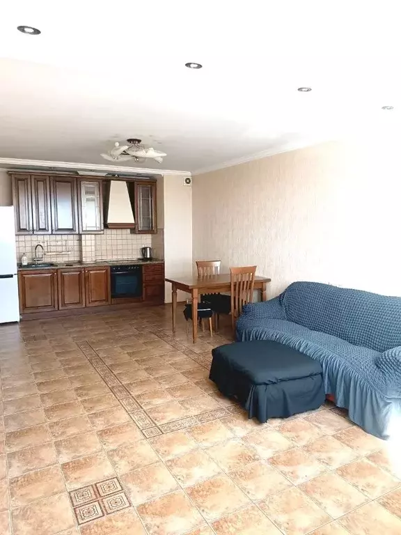 2-к кв. Московская область, Дзержинский Лесная ул., 5 (77.0 м) - Фото 2