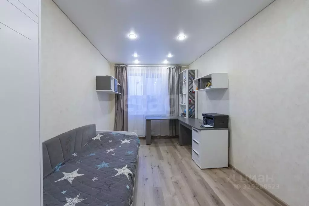 3-к кв. Пермский край, Пермь просп. Декабристов, 2 (84.9 м) - Фото 1