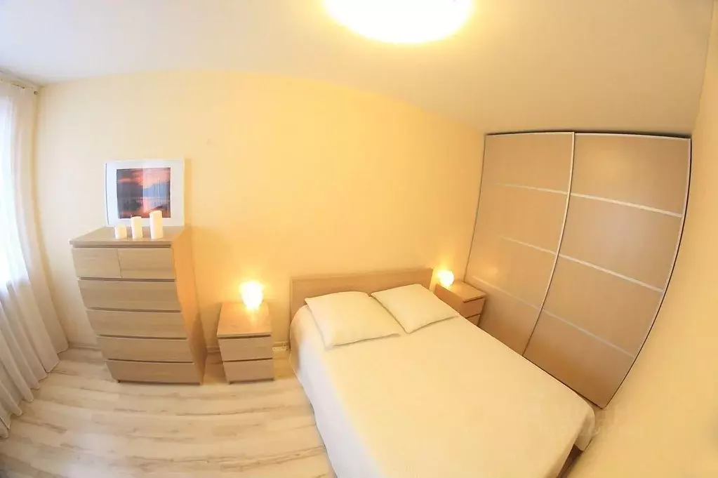 1-к кв. Ярославская область, Рыбинск Волжская наб., 189 (46.0 м) - Фото 1