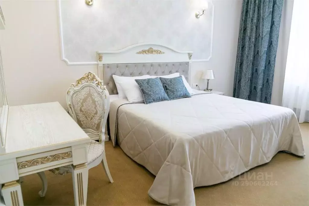 Комната Красноярский край, Красноярск ул. Авиаторов, 19 (50.0 м) - Фото 1