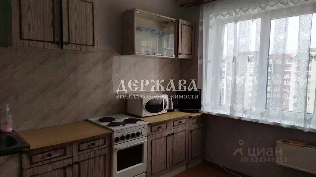 3-к кв. Белгородская область, Старый Оскол Королева мкр, 31 (64.0 м) - Фото 1