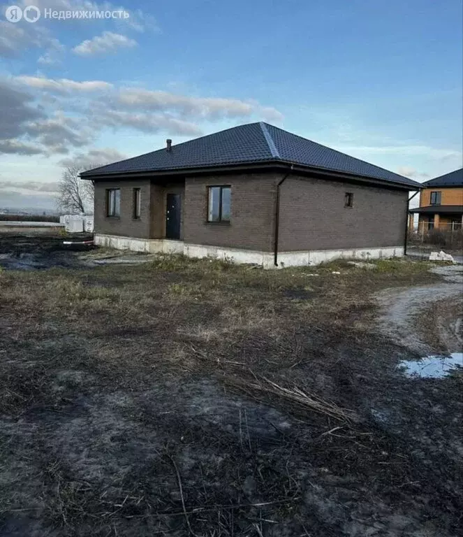 Дом в село Отрадное, микрорайон Ново-Деснянский (110.8 м) - Фото 0