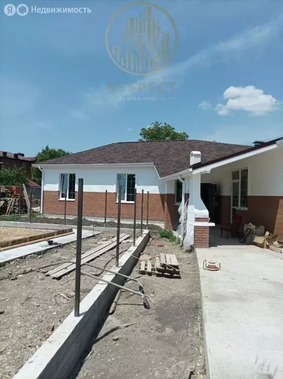 Дом в Ессентуки, улица Гаевского, 171 (120 м) - Фото 1