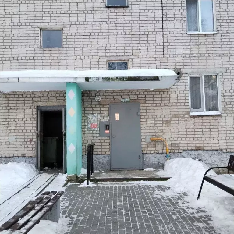 2-к кв. Смоленская область, Ярцево ул. Энтузиастов, 27 (44.9 м) - Фото 2