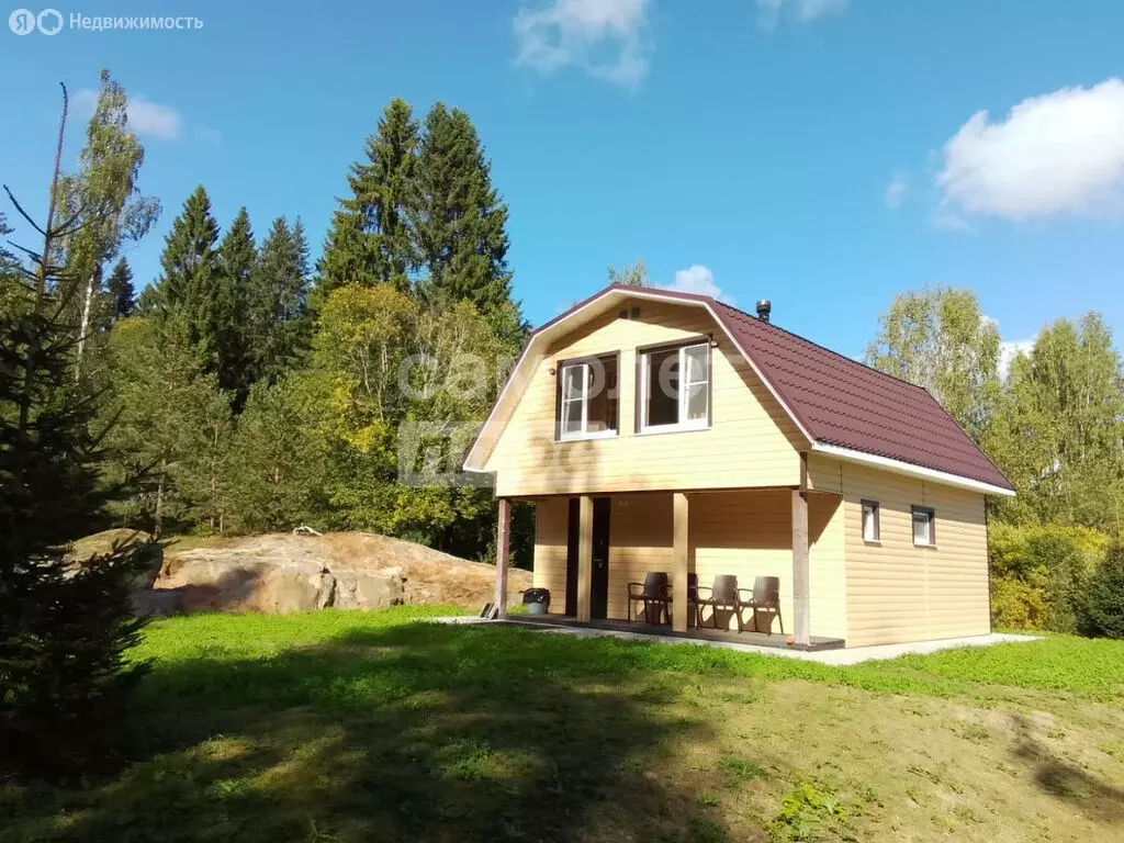 Дом в Республика Карелия, Лахденпохский муниципальный округ, посёлок ... - Фото 1