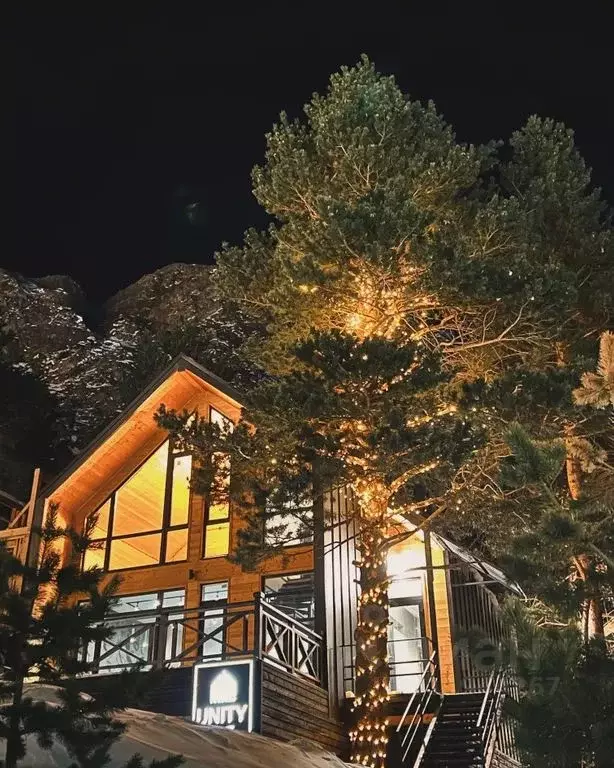 Дом в Кабардино-Балкария, Эльбрусский район, с. Терскол  (150 м) - Фото 1