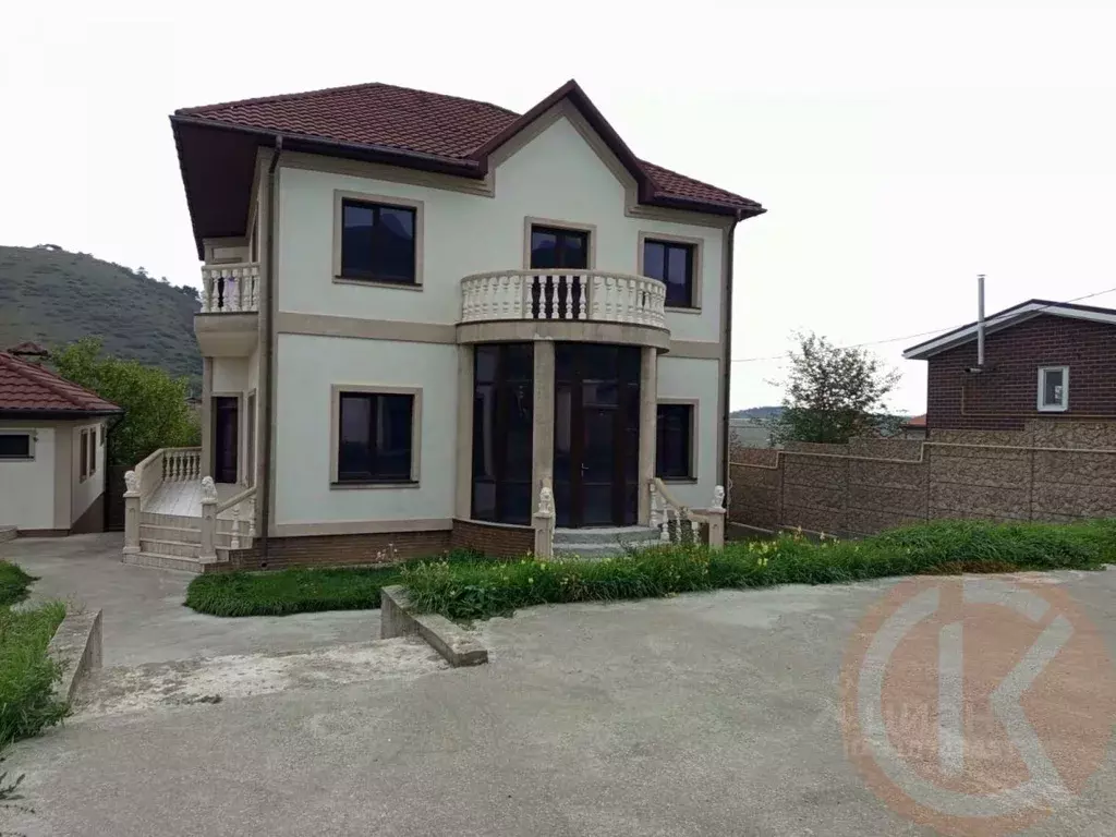 Дом в Крым, Симферопольский район, Добровское с/пос, с. Петропавловка  ... - Фото 1