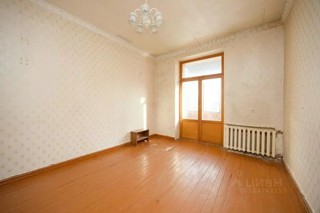 4-к кв. Свердловская область, Екатеринбург ул. Баумана, 14 (85.8 м) - Фото 0