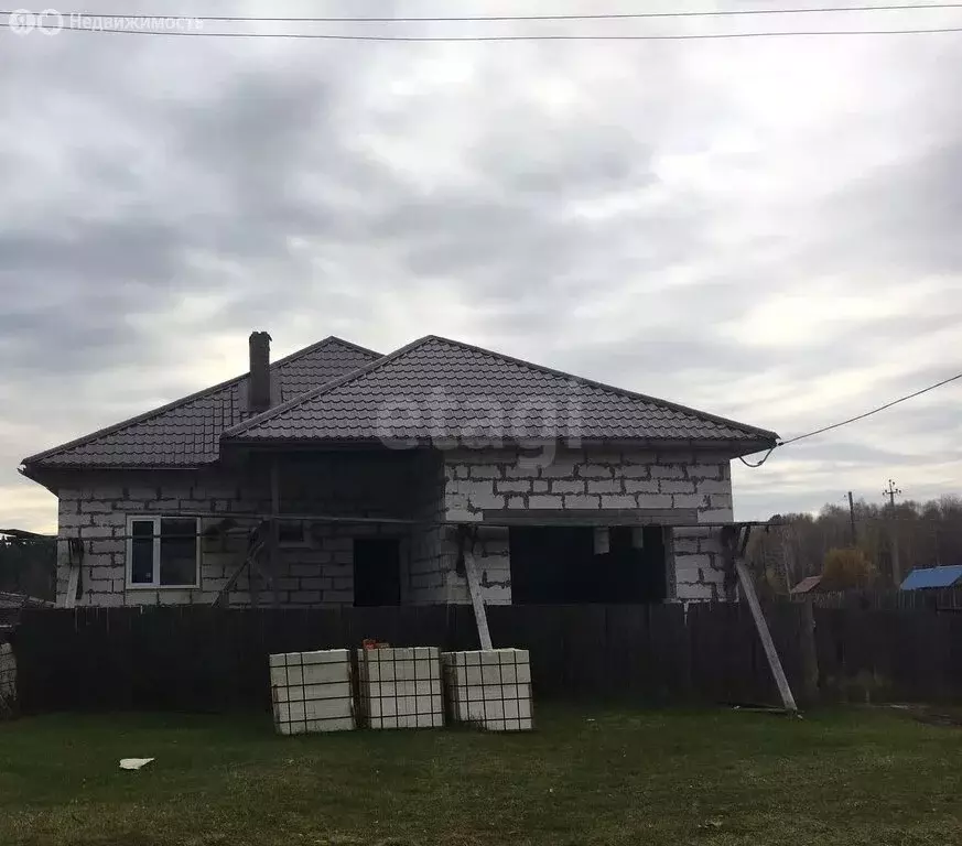 Дом в Тугулымский городской округ, посёлок Щелконоговский, Центральная ... - Фото 0