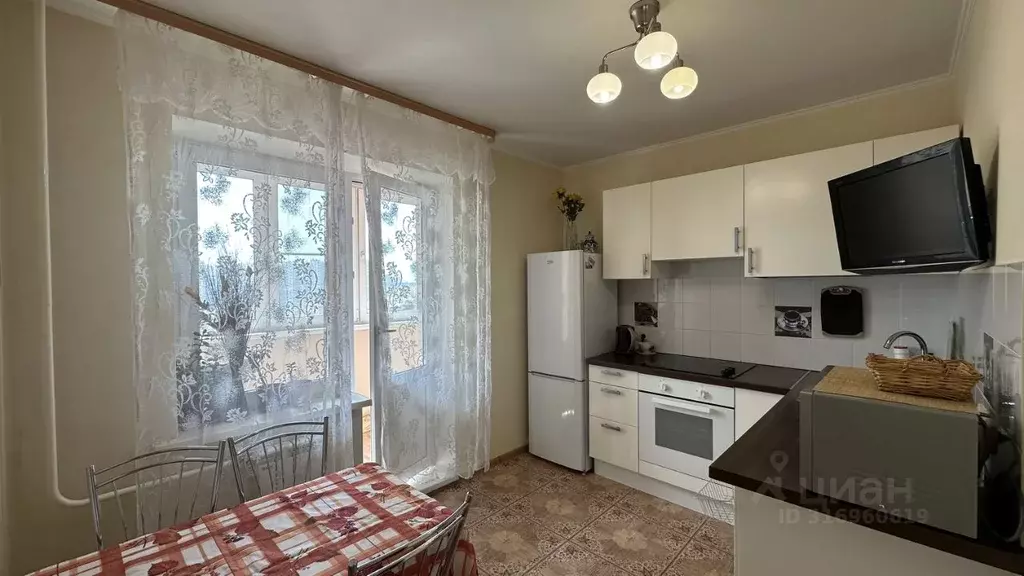 1-к кв. Московская область, Раменское ул. Молодежная, 18 (40.0 м) - Фото 0