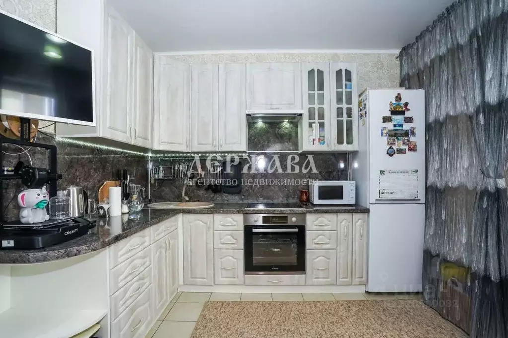 1-к кв. Белгородская область, Старый Оскол Степной мкр, 31 (43.8 м) - Фото 0