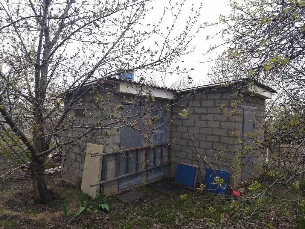Дом в Волгоградская область, Волгоград Дзержинец СНТ, Винновский ... - Фото 2