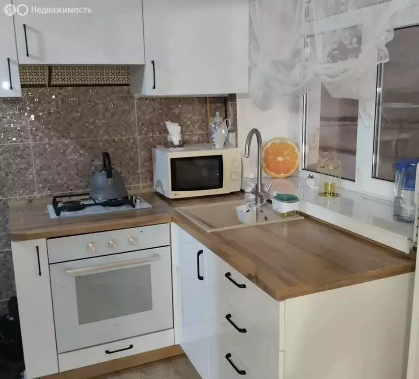 2-комнатная квартира: Астрахань, улица Свердлова, 41/18 (38 м) - Фото 0