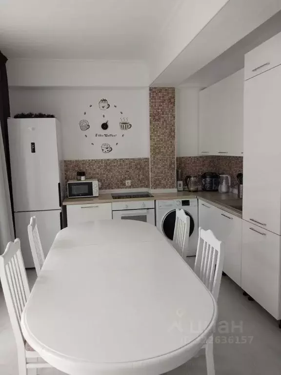 3-к кв. Краснодарский край, Сочи Светлана мкр, ул. Учительская, 33 ... - Фото 1