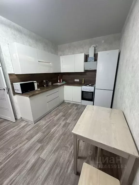 2-к кв. Пермский край, Пермь ул. Борцов Революции, 1Ак6 (40.0 м) - Фото 1