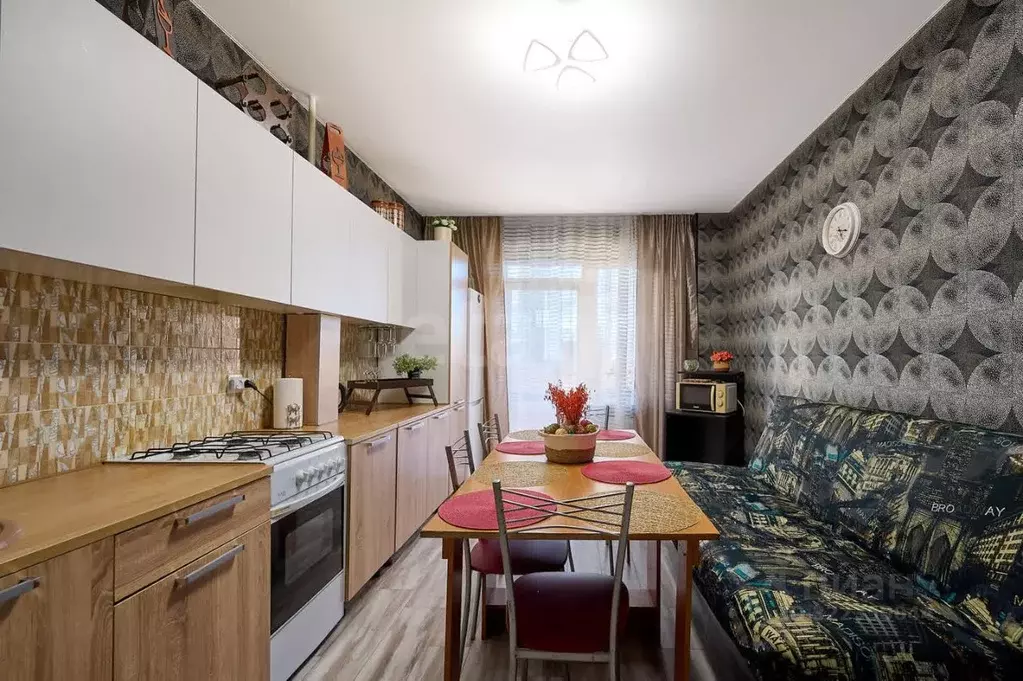 3-к кв. Псковская область, Псковский район, Завеличенская волость, д. ... - Фото 1