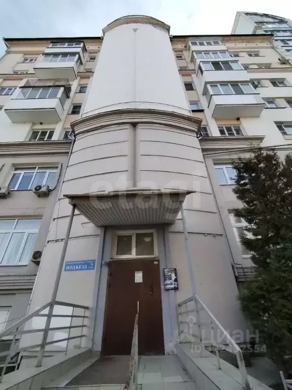 1-к кв. Тверская область, Тверь Комсомольский просп., 11к2 (59.0 м) - Фото 1