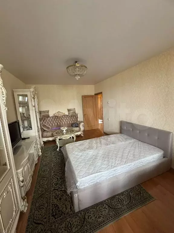 2-к. квартира, 60 м, 12/17 эт. - Фото 1