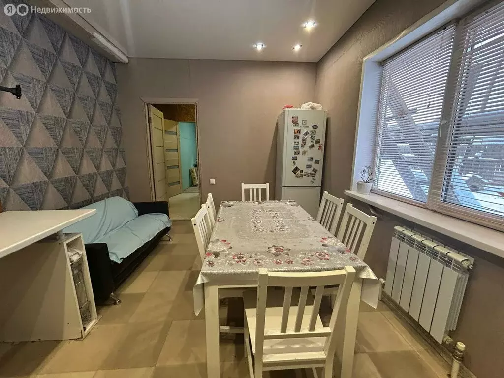 Дом в Ирбит, улица Карла Либкнехта (16 м) - Фото 2