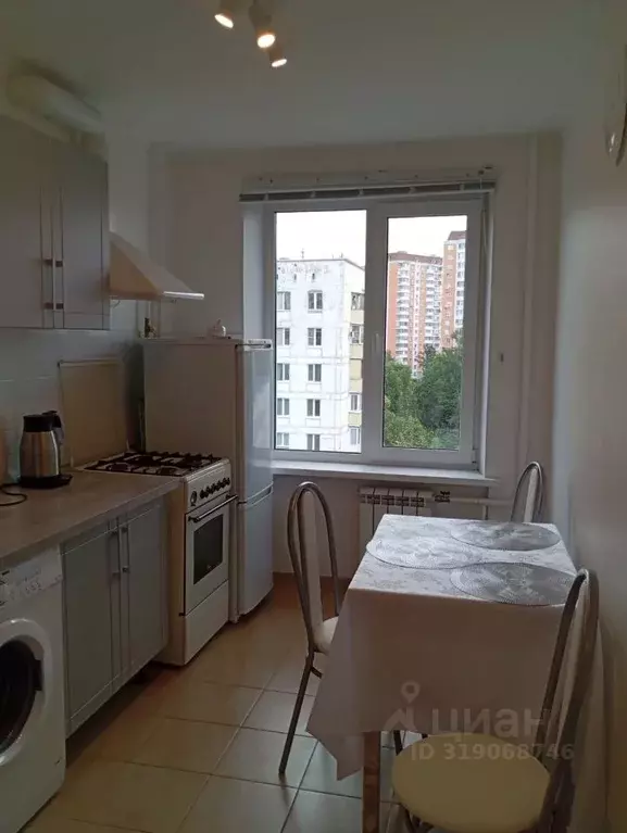 2-к кв. Москва ул. Седова, 8К2 (46.0 м) - Фото 0