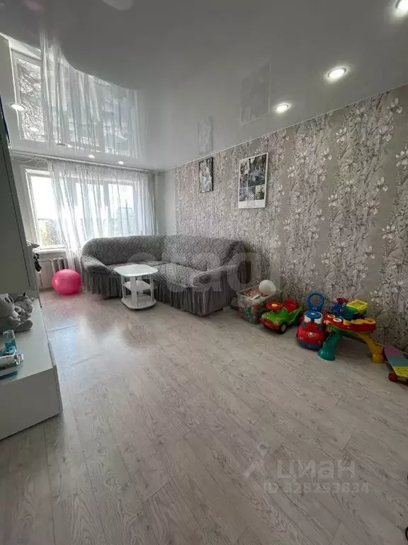 3-к кв. Пермский край, Добрянка ул. Победы, 10/1 (66.3 м) - Фото 1