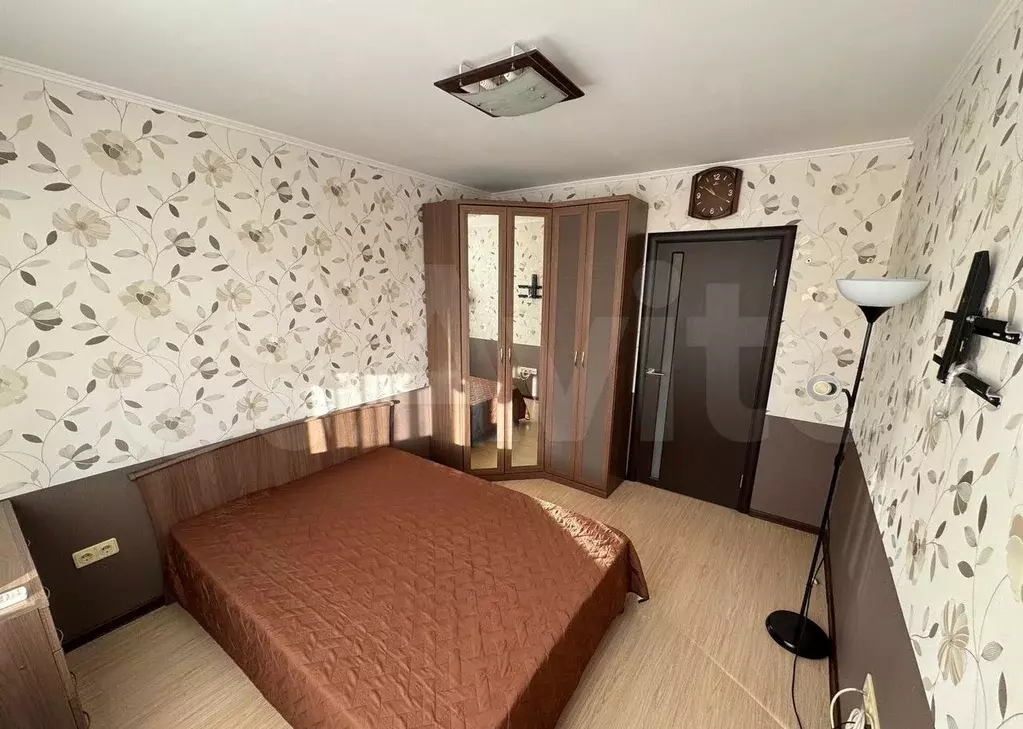 2-к. квартира, 48 м, 8/10 эт. - Фото 1