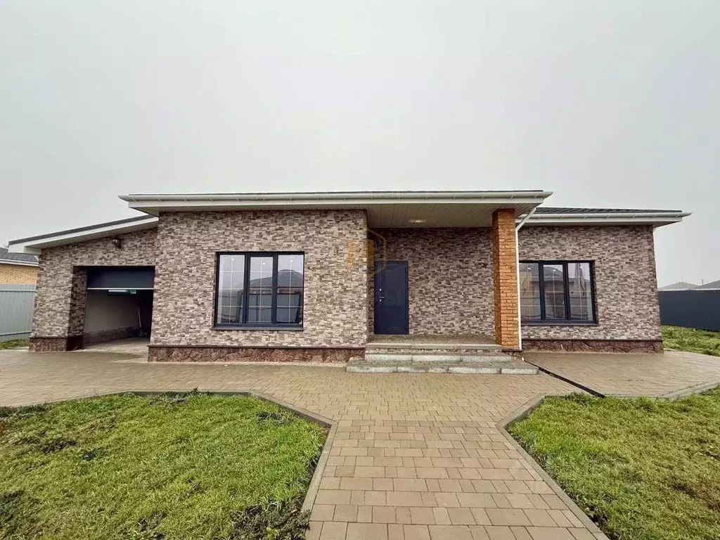 Дом в Белгородская область, Белгородский район, Разумное рп ул. ... - Фото 1