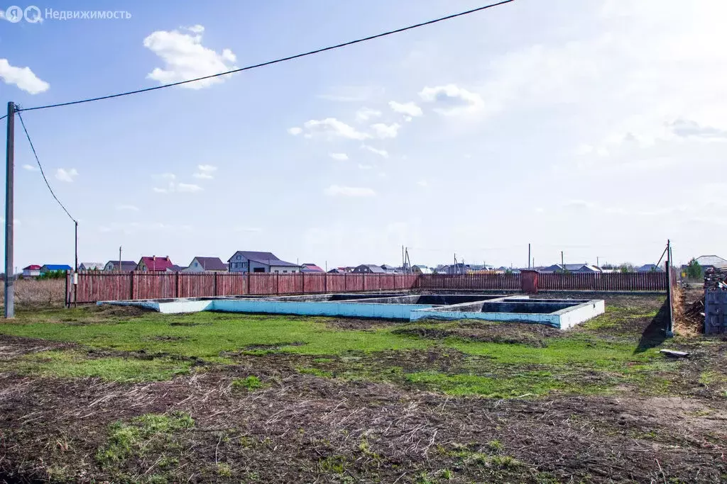 Участок в Ялуторовск, улица Генерала Уварова (10 м) - Фото 2