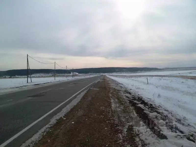 Участок в Иркутская область, Иркутский муниципальный округ, д. ... - Фото 0