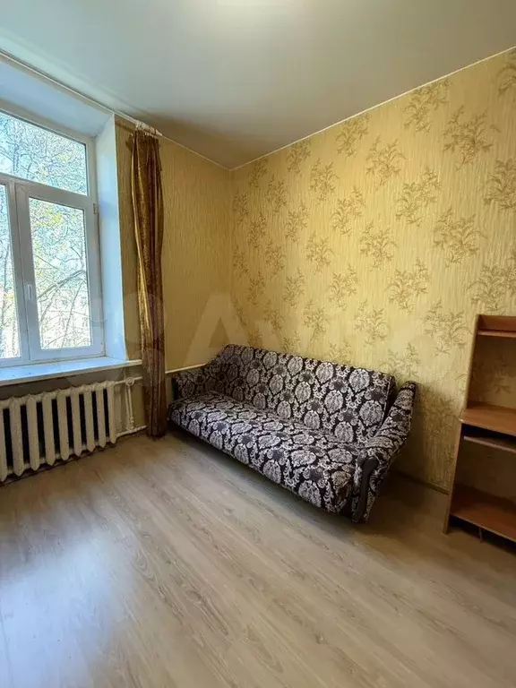 Комната 12 м в 3-к., 3/3 эт. - Фото 1