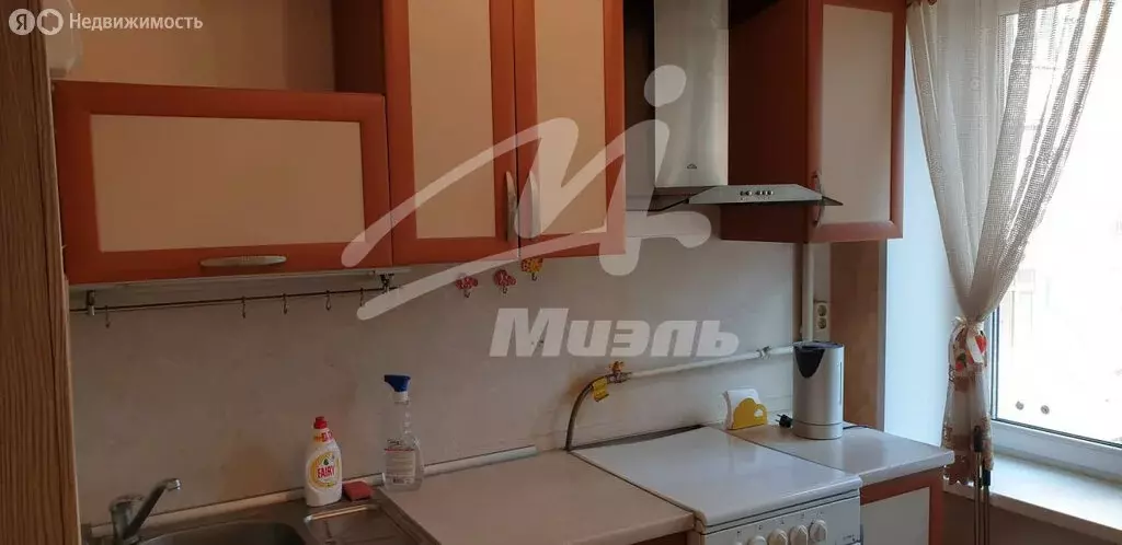 2-комнатная квартира: Москва, Аминьевское шоссе, 34 (44.1 м) - Фото 1