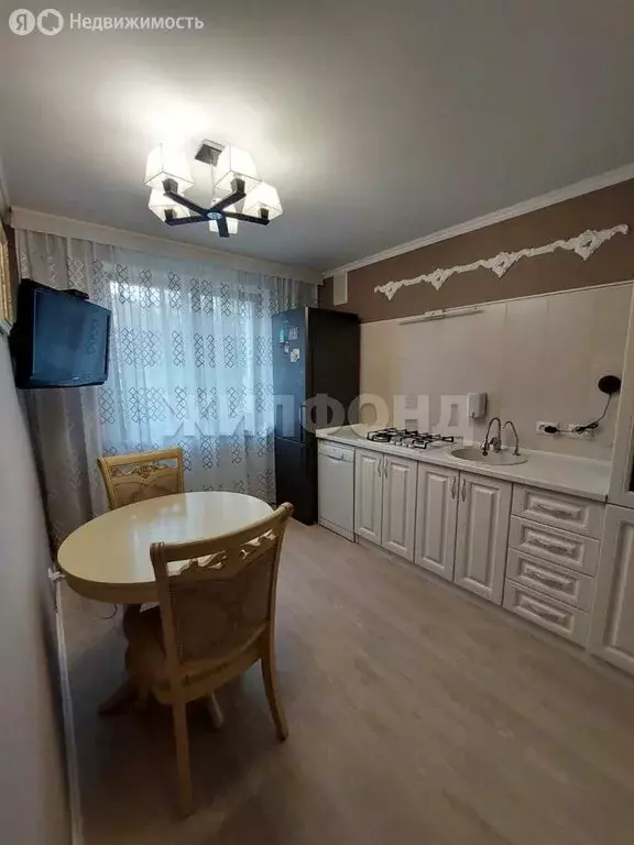2-комнатная квартира: Севастополь, улица Генерала Хрюкина, 3 (59 м) - Фото 1