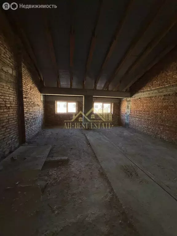 4-комнатная квартира: Владикавказ, улица Зураба Магкаева, 83к6А (149 ... - Фото 2