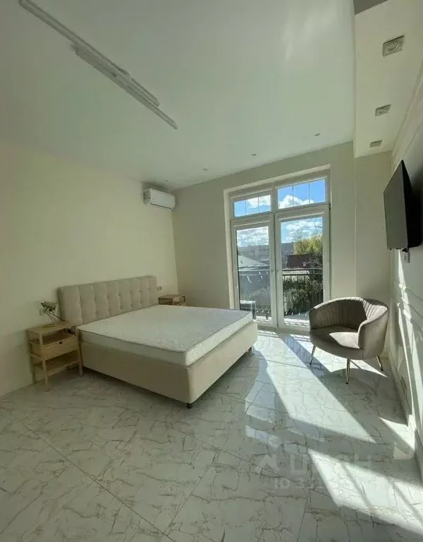 2-к кв. Калининградская область, Калининград ул. Ватутина, 22 (80.0 м) - Фото 1