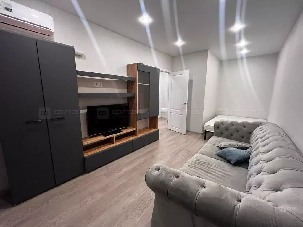 1-к кв. Татарстан, с. Высокая Гора ул. Вторая Ударная, 5 (34.0 м) - Фото 1