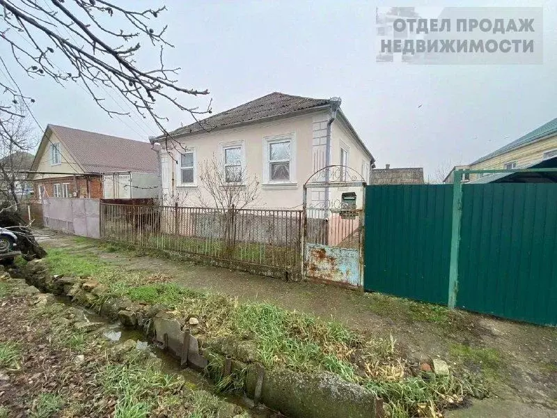 Дом в Краснодарский край, Крымск Привокзальная ул. (64 м) - Фото 1