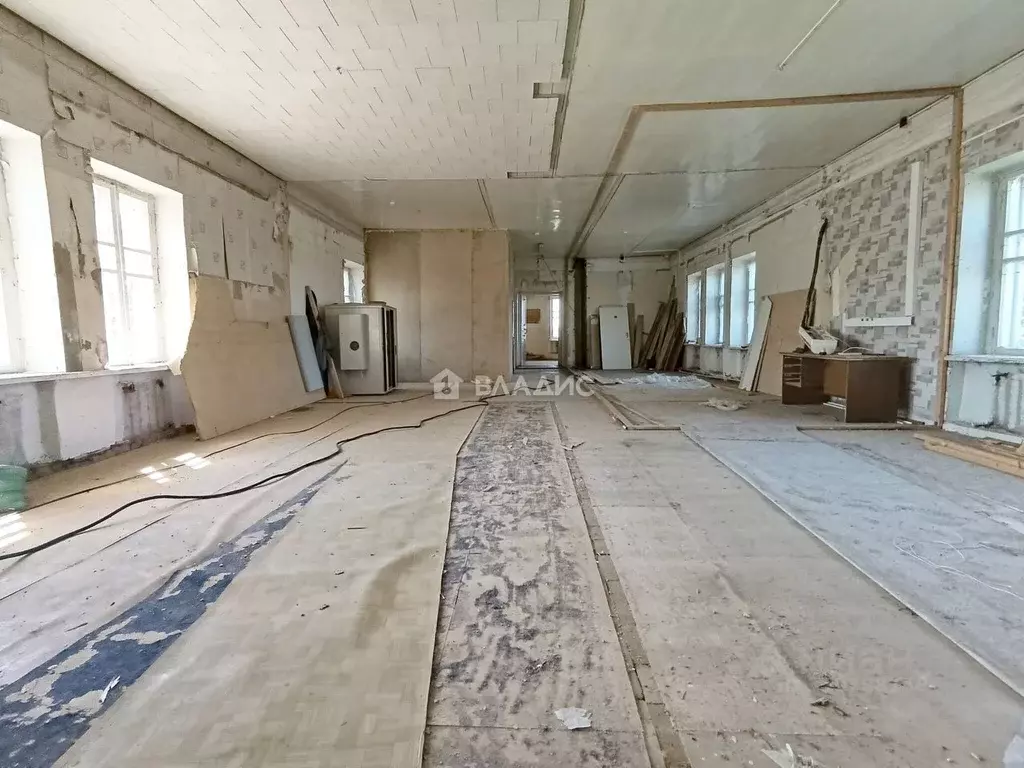 Дом в Ивановская область, пос. Лух ул. Октябрьская, 81 (750 м) - Фото 2