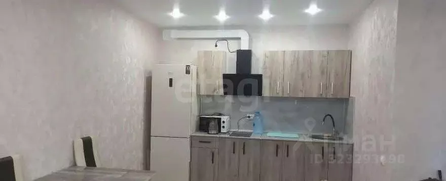 1-к кв. Тюменская область, Тюмень Харьковская ул., 72Б (42.5 м) - Фото 1